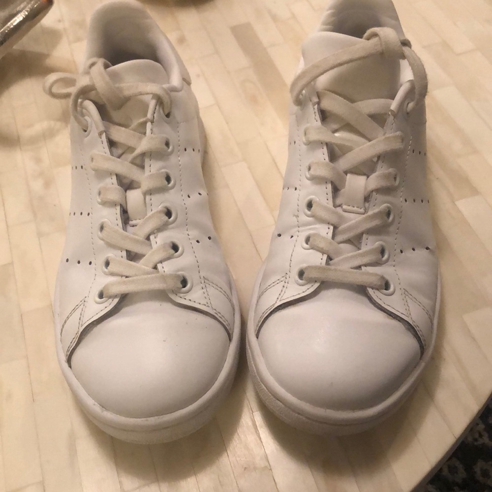 Adidas Stan smith white sneakers size women’s 6